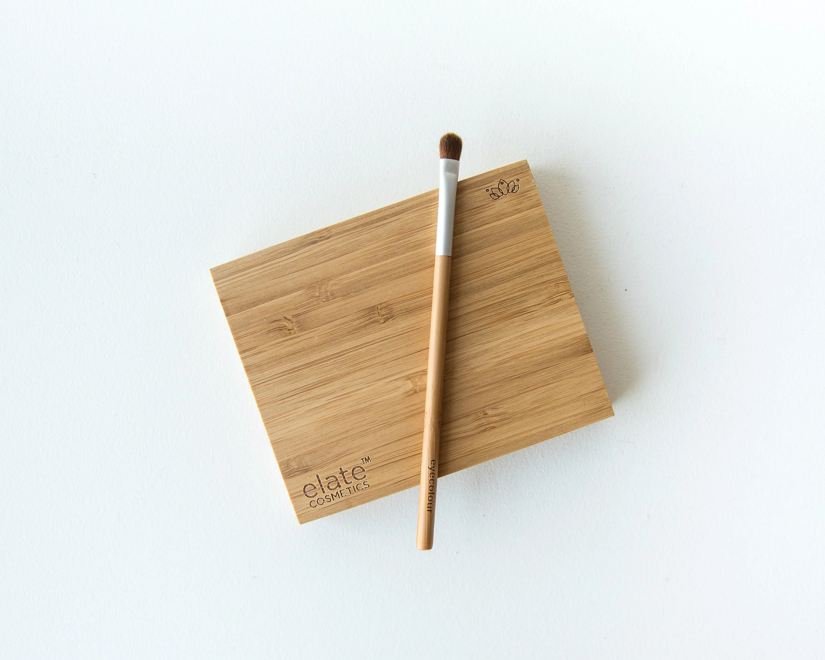 Elate Bamboo Eye Colour Brush