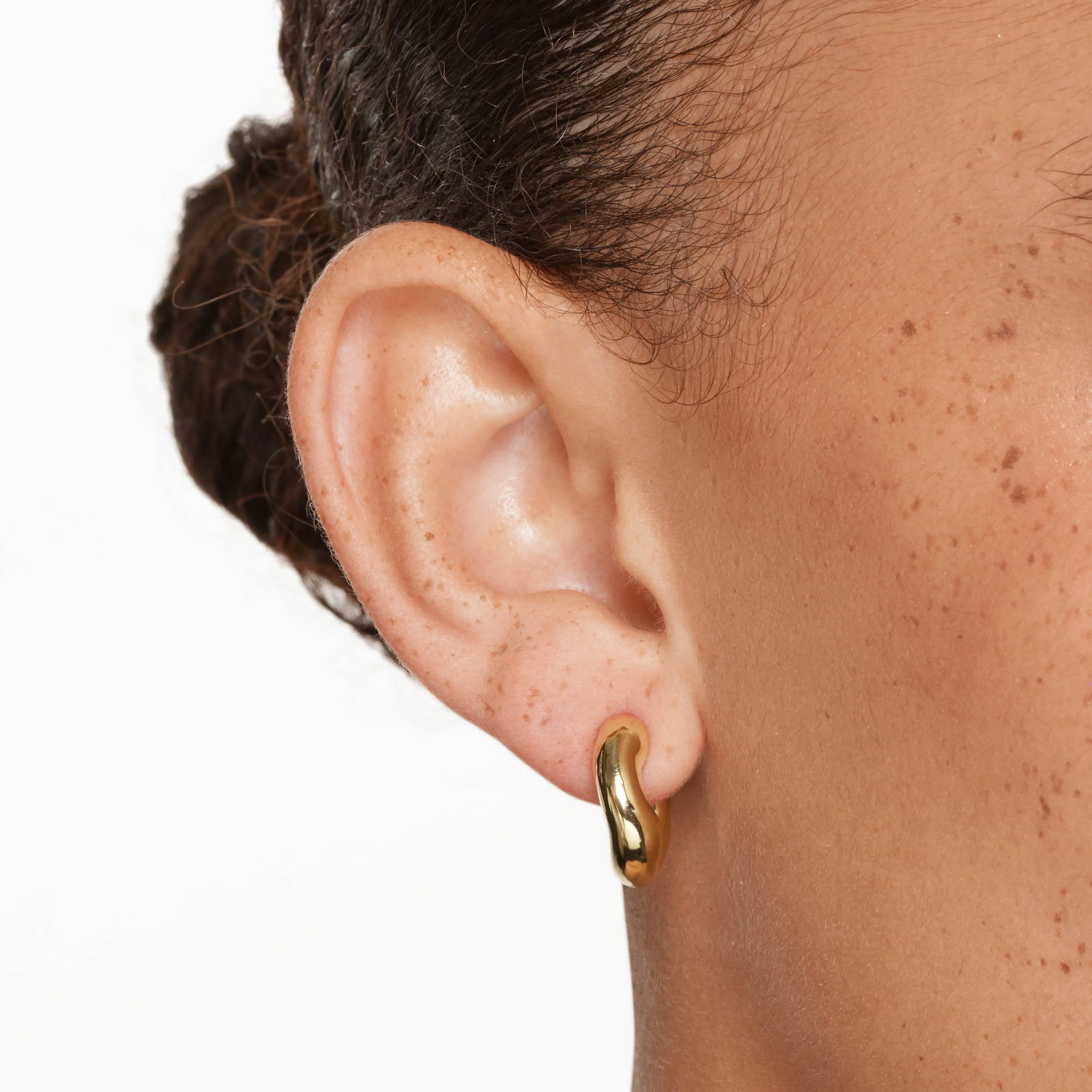 Organic Curve Hoops in Gold