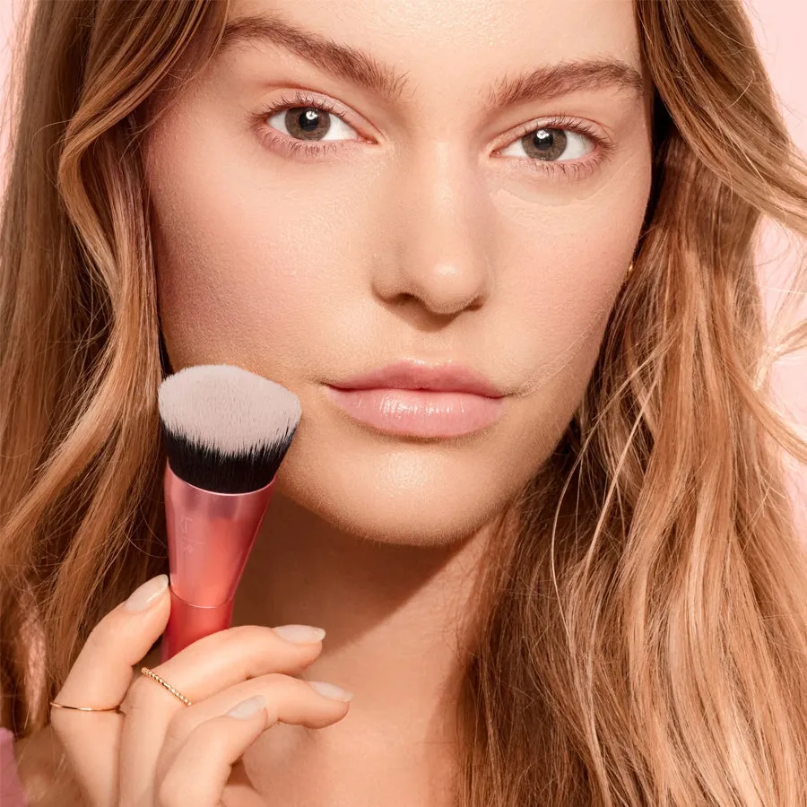 Real Techniques Glow Round Base Makeup Brush
